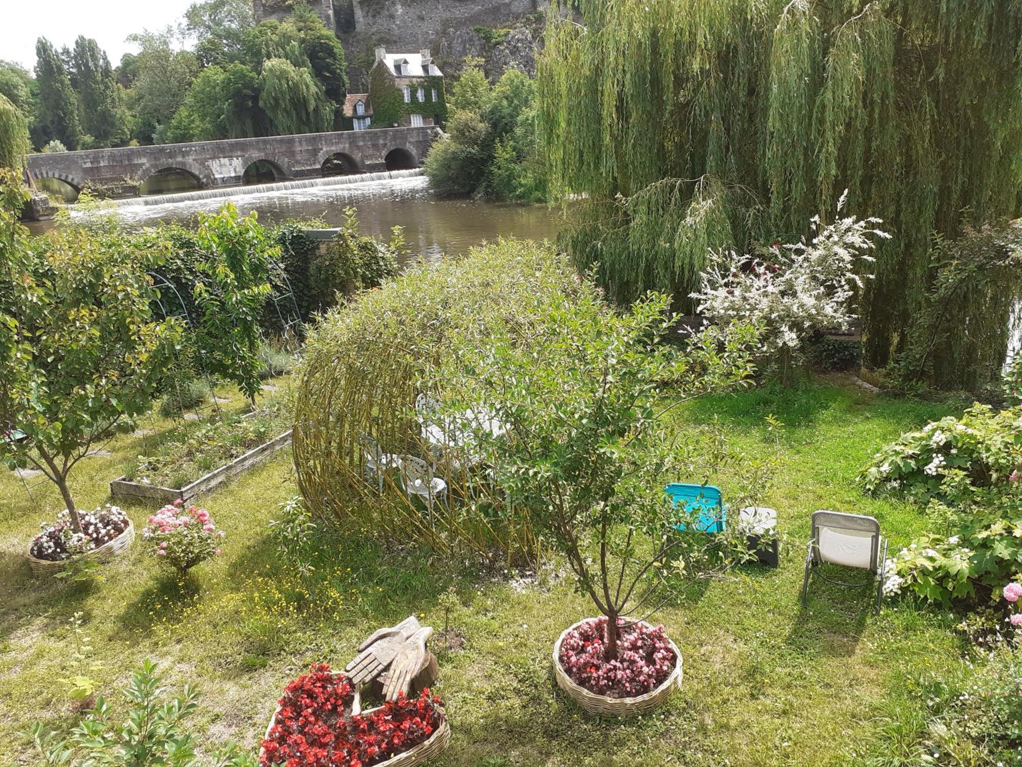 Appartamento Le Refuge Des Alpes Mancelles Fresnay-sur-Sarthe Esterno foto